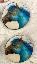 Load image into Gallery viewer, 1.5” Horse pins- Handcrafted Great Adirondack Yarn