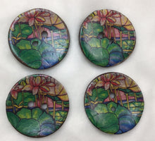 Load image into Gallery viewer, Button 1.5” Stained Glass Patterns Assorted Great Adirondack Yarn