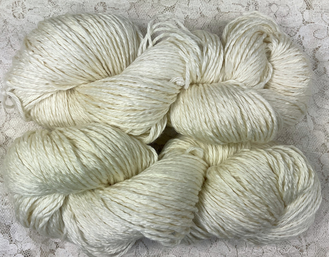Worsted Wt Merino Superwash Yarn 210 yds- CLOSEOUT-100 grams Natural-Great Adirondack