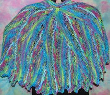 Load image into Gallery viewer, Short Row Shawl Pattern Great Adirondack Yarn