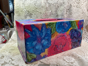 Decoupaged Wooden Tissue Box- Great Adirondack -